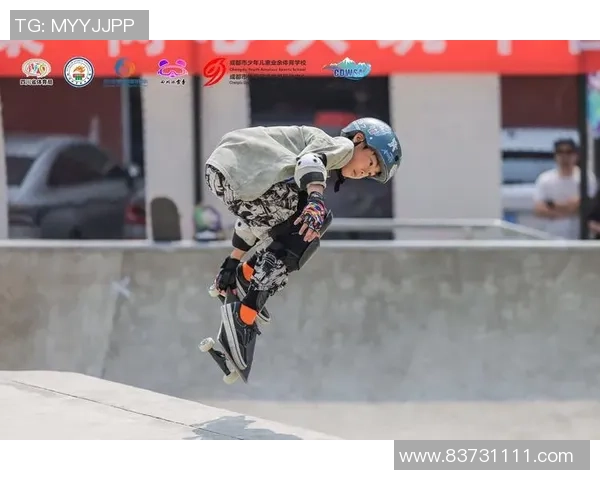 成都滑板队如何通过战术创新实现进攻模式的全面升级与突破MBA