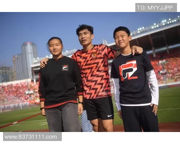 深圳篮球队的默契配合分析与战术探讨助力球队提升整体实力